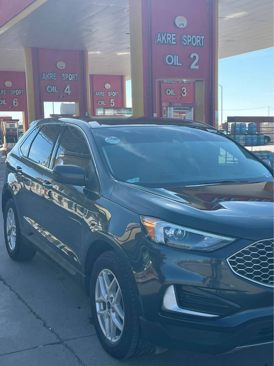 ford edge 2023

سياره كلين  تايتل داخل زه ر بى سبوغ 
موديل 2023
مواسفات SEL 
رەنگ نفطي
مەکینە 2.0 turbo  V4
دەبل ئەکسل AWD
شاشە تیسلا
بەسمە  + دەرگا بەسمە 
بریک بەسمە
کوشین هیتەر + جلد + کارەبای
رادار 360  دەرەجە(پیشەوە + دواوە + ئاوینە)
ئۆتۆ بریک پئشەوە + دواوە
حەساس
ماوەی رۆیشتنی 110mil
کلین بی سبوغ  بي ايرباك سعر   179كمك مجال 
ژ.م *********** / ***********
وتسێاپ شوين ئاكري أربيل, العراق
