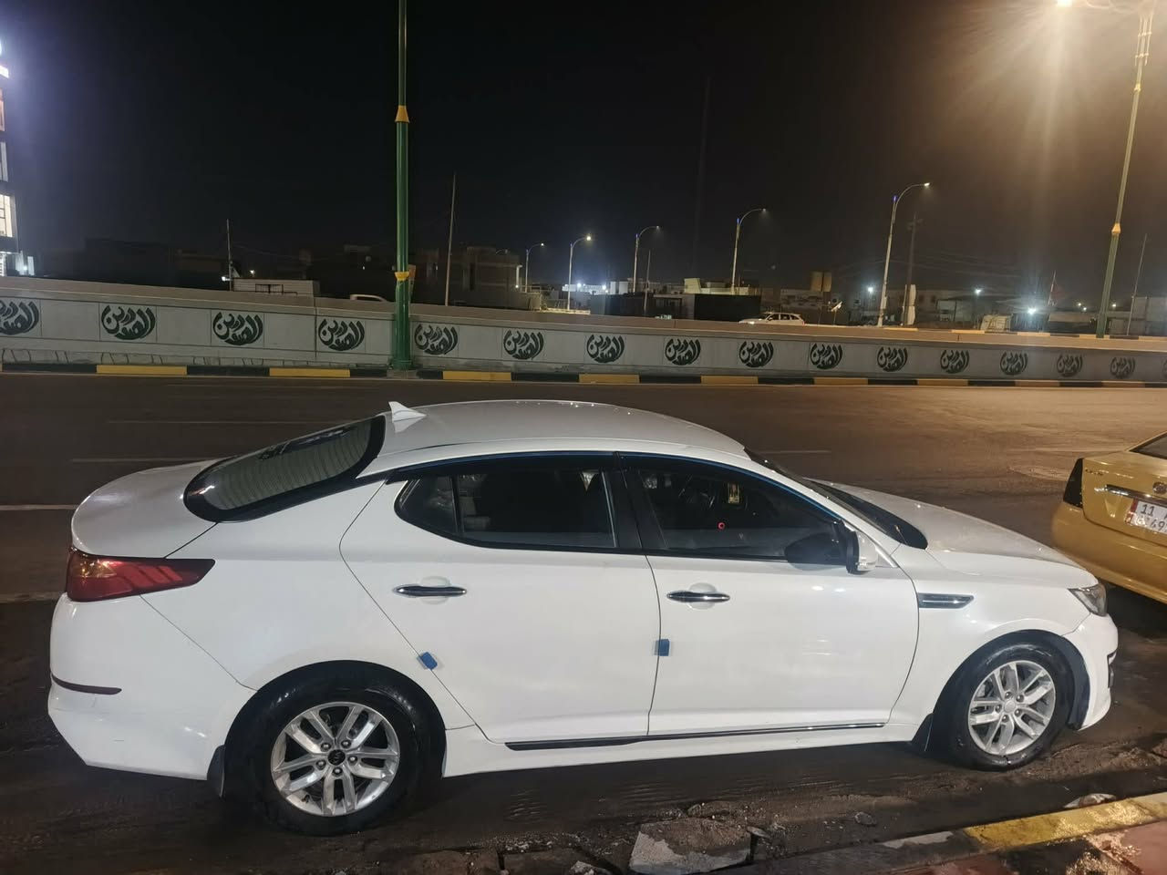 السلام عليكم
اوبتيما خليجي موديل 15 سياره مبدل بيهه فقط جاملغ امامي وباقي كفاله مكينه 2400تبريد تدفئه سياره حلوه وخير من الله السعر 145وبيهه مجال  لاستفسار ***********
