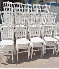 كراسي للبيع العدد 100سعره8قفل طبله العدد 75 سعرها 5بغداد زعفرانيه 0771...