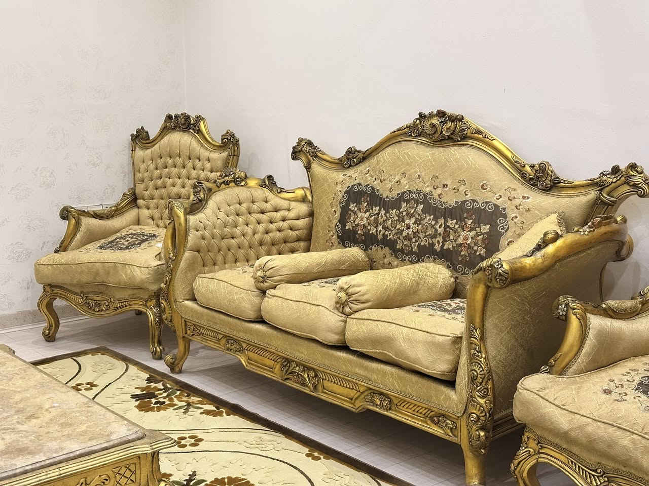 سلاو هاوڕێیانی خۆشەویست ئەم تاقمە بۆ فرۆشتن لە سلێمانی کێ ویستی نامە بنێرێ بۆ نرخ.....؟


**إذا كنت صاحب هذا الإعلان وتريد حذفه لأي سبب، رجاءا أرسل رسالة إلى الدعم الفني**