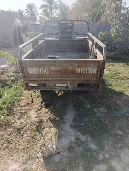 السلام عليكم ستوته للبيع موديل 2017 اوراق اصوليه العنوان كربلاء العطيشي السعر ست ميه اوخمسين اوبيه مجال او هذا رقم ***********
