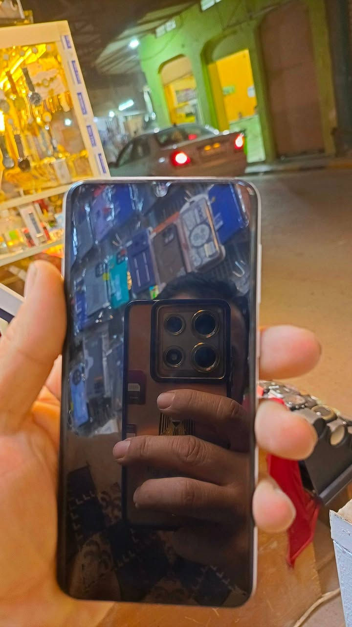 السلام عليكم جهاز مبايل اوبو جي ثري فايف ثري ذاكره 256 مشتغل بس 4 ساعات نظافه فول + مبايل سامسونك نظيف بلادي ذاكرى 128 جهاز نظيف جدآ تواصل على الاسعار خاص


**إذا كنت صاحب هذا الإعلان وتريد حذفه لأي سبب، رجاءا أرسل رسالة إلى الدعم الفني**