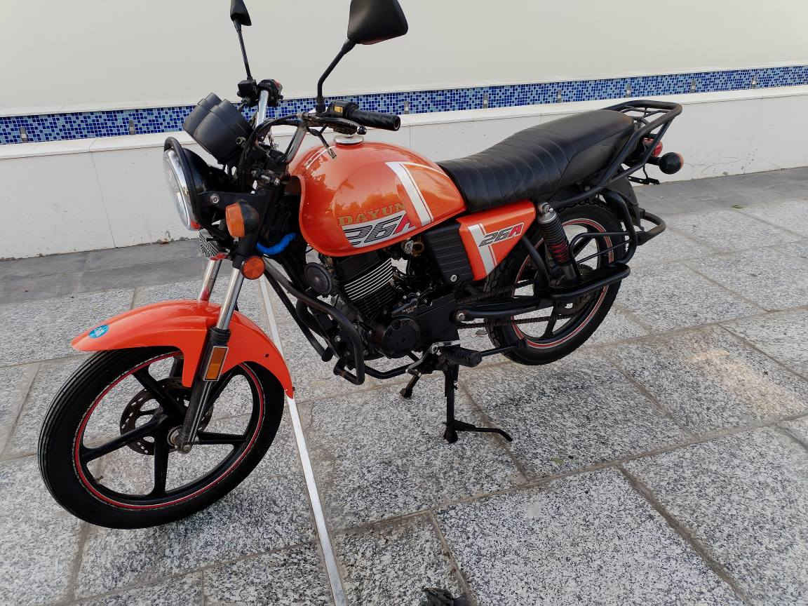 سلام عليكم  
دايوان نفخ مكينه ٢٠٠ كتابه الحمره اوراق اصولي شرط  الترقيم مداور يم وكيلهه مكتب حسين موديل ٢٣ 
 محرك كفاله شرط مافتوح  محرك نضيف شلعه ومعدل شرط الكفاله  كهربائيات كلهة شغاله اشاير لايتات كله شغال بيهة لايت زنون زنجيل جديد الدراجه كلهة جديدة وبل واقع احله من الصور مكان كربلاء حي السلام   السعر مليون ٦٠٠ وبيهة مجال   للطيبين
***********  بي وتس كربلاء, العراق
