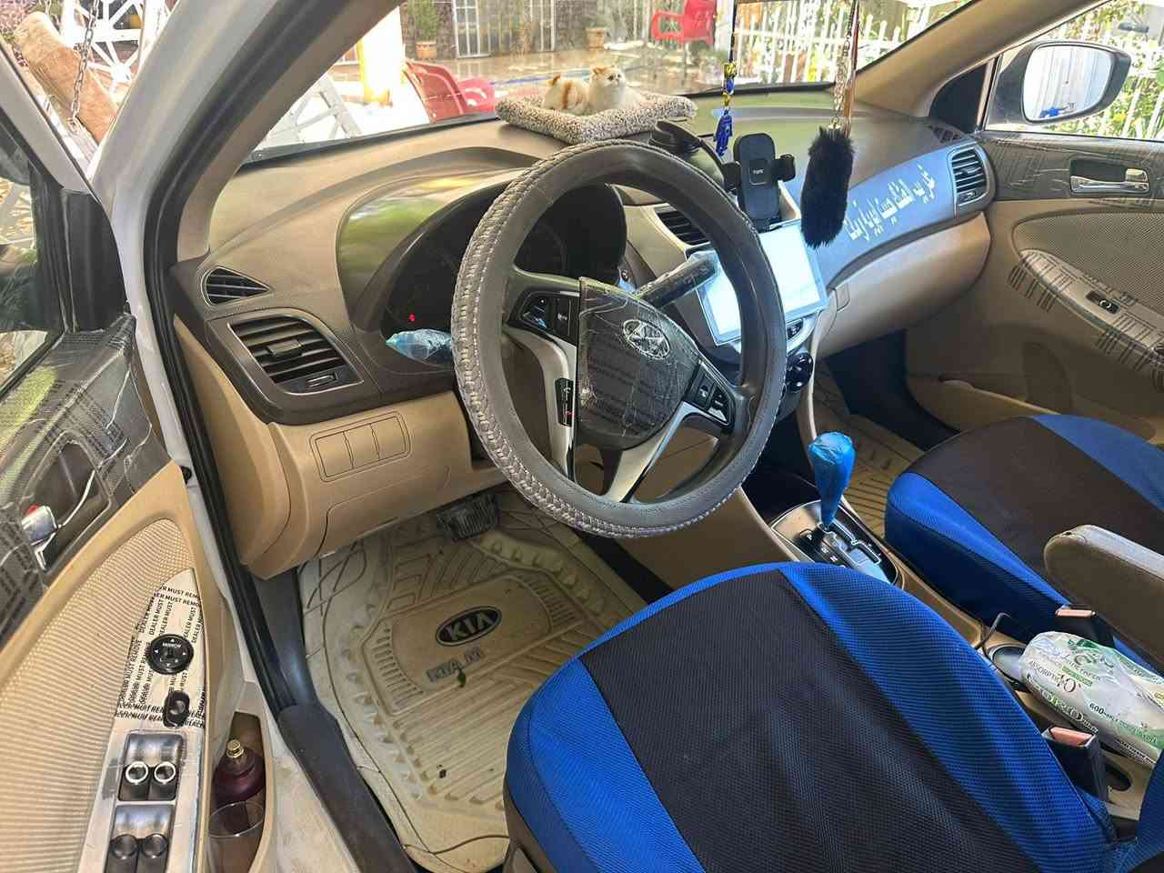 السلام عليكم اكسنت خليجي 2012رقم بغداد مكينه 1600دوش دبل قطره فول مواصفات بلو مكينه شادهه جديد كير جديد سياره خير من الله ربع متصرف عليهه صدر تخم تأير تدفئه تبريد كماليات تجي وتشوف بعينك بيهه قطعتين ونص صبغ اثر طخه خفيفه جاملغ وره سائق وباب 
السعر 92وبيهه مجال
الرقم ***********
