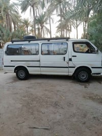 موديل ٩ • مكينة وكير • رقم انكليزي