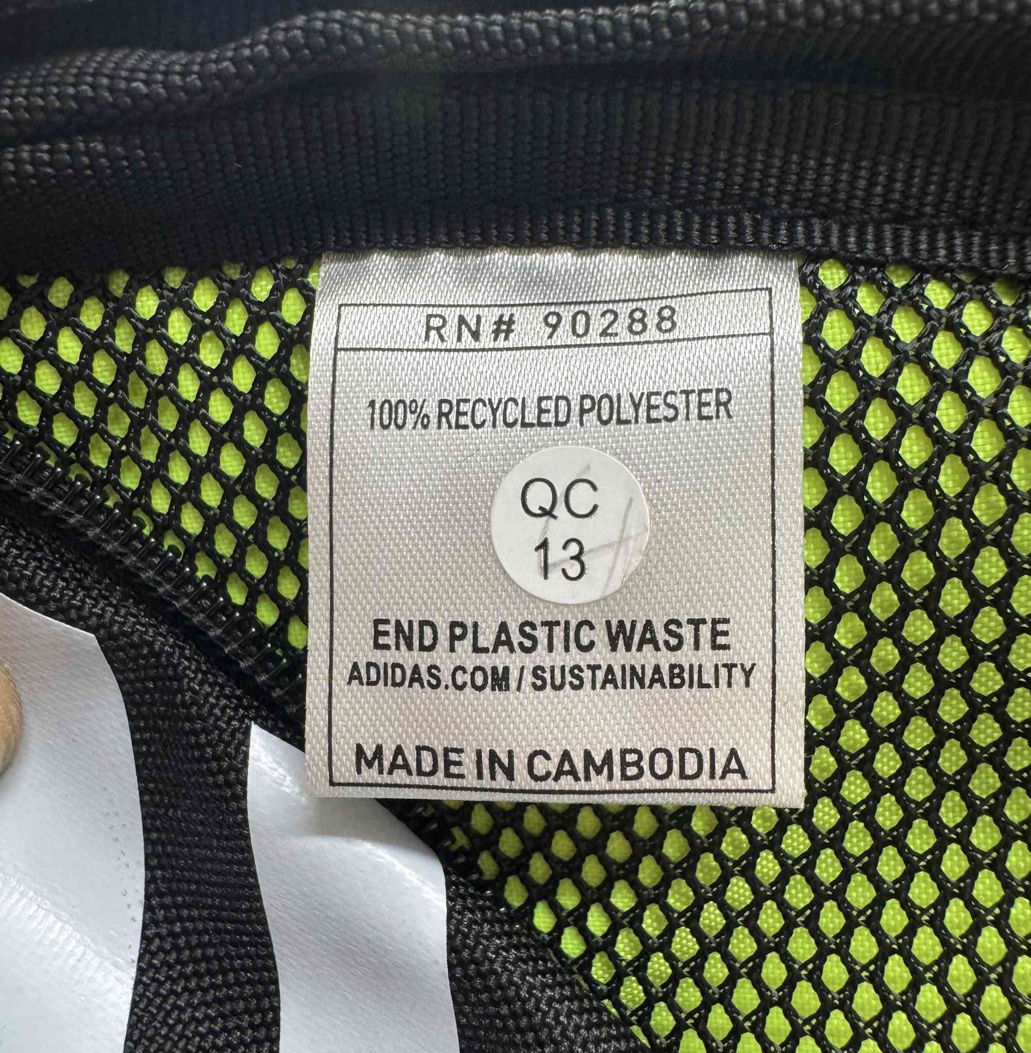 اديداس اصلي وكالة.
30 الف اول تم.


**إذا كنت صاحب هذا الإعلان وتريد حذفه لأي سبب، رجاءا أرسل رسالة إلى الدعم الفني**