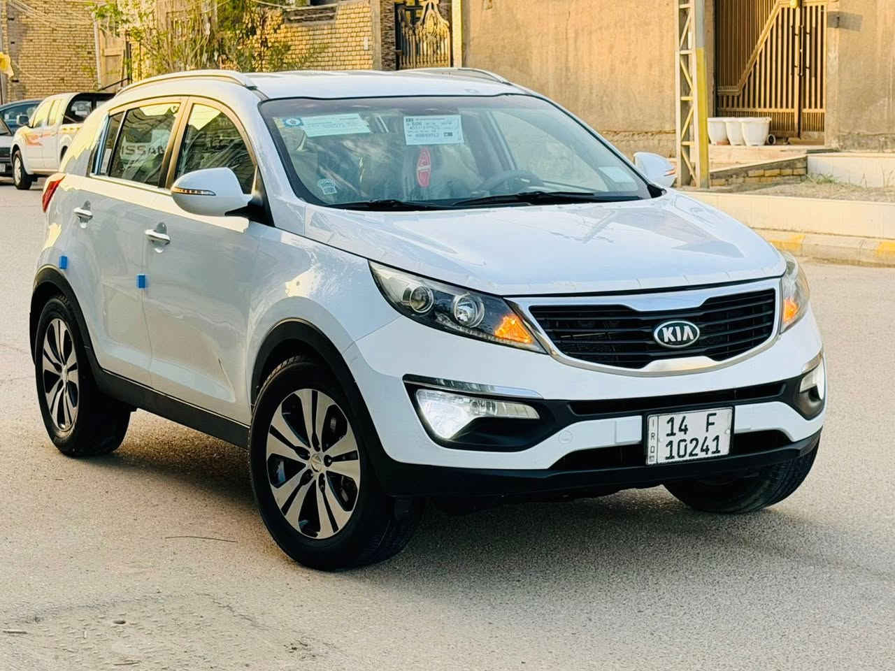 ‏***********
#اللهم صلي ع محمد وآل محمد…

#كيا سبورتج 2014 وارد خليجي رقم بصره الدولي سنويه 28

#مواصفات نص فول #مكينه مامفتوحه شرط ..

#كفاله من الضربه والفتح والتبديل بيه رشه بحافه البابين جهتت العبري من جوه كلش اثر شخط الباقي كفاله عامه …تراي زيرو

#السياره جديده حيل جاهزه من كلشي كير ومكينه بالكارتون حداديه جديده طخم تاير جديد تبريد ثلج السياره جاهزه للاخير 

#السعر 142 مكاني ناصريه مركز
