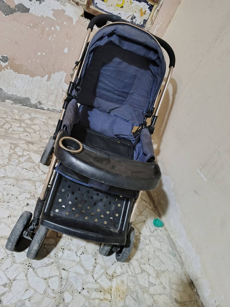 عربانه قويه ونظيفه بس كرسيه متفلش ردله تضبيط تايرات قويه كلشي مبيه بس كرسي عوزه تعديل ب ٣٠


**إذا كنت صاحب هذا الإعلان وتريد حذفه لأي سبب، رجاءا أرسل رسالة إلى الدعم الفني**