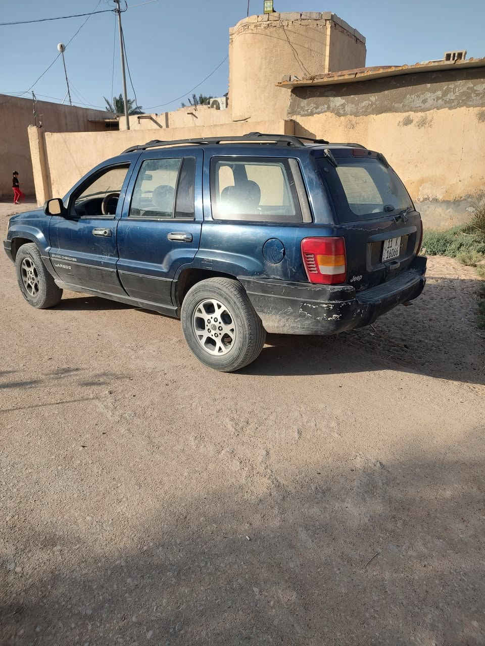 السلام عليكم جيب موديل ٢٠٠٠ مكفوله من الضربه مراوسمراوس  او بيع ا
مكانها البصره   مكينه جديده كير نضيف  تحتاج ترتيبات فقط والله السعر ٥٨ بيها مجال 
***********
