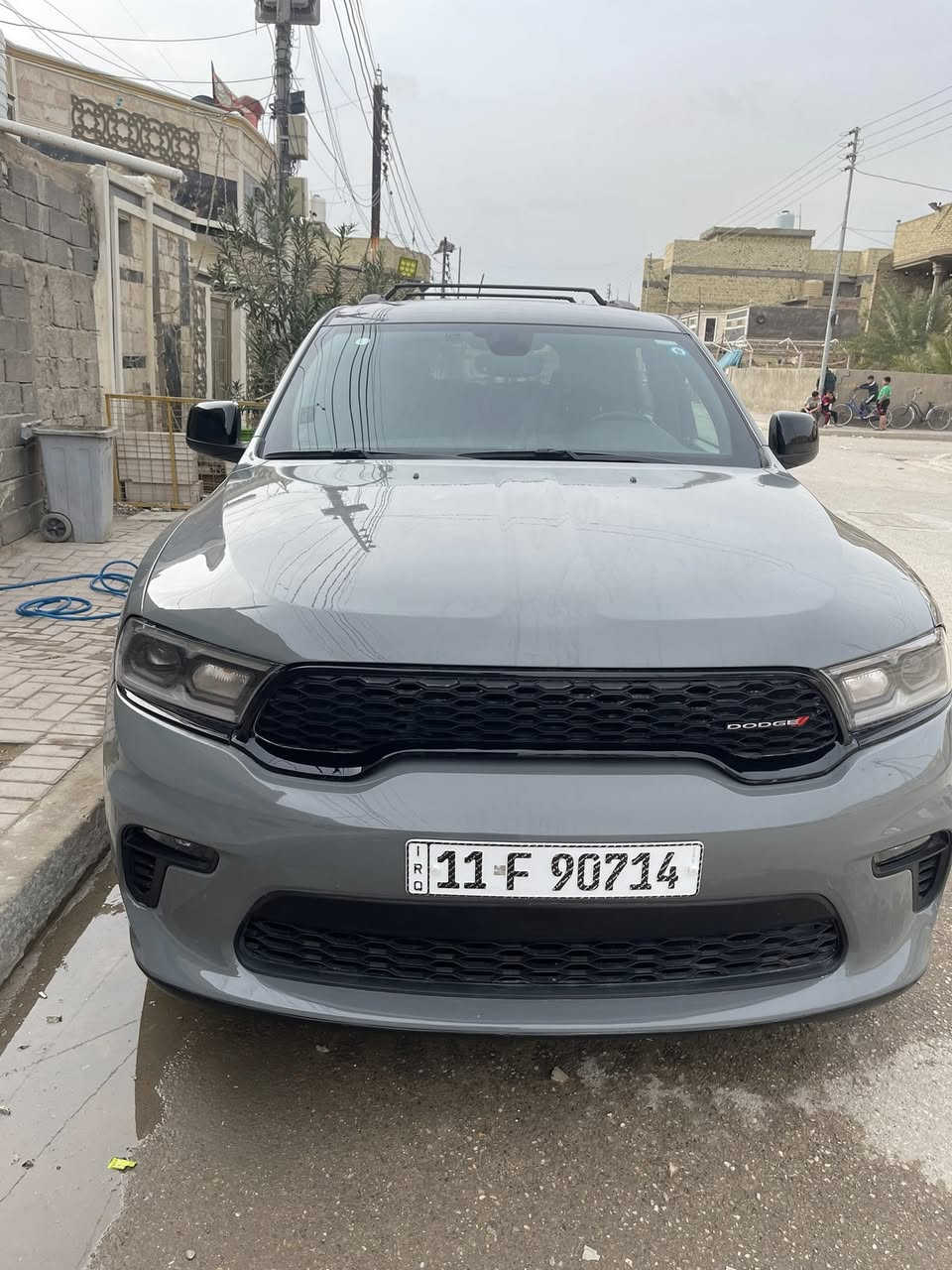 السلام عليكم دورنكو2024 بوليسي رقم بغداد ماشيه 21 الف كيلو وليس مايل حادث كما موضح بالصور مبدل جاملغ  فقط وصبغ نصف البنيد والباب محرك هيمي 5700 كير 1000 تعليك السعر 240 للستفسار اكثر ***********
