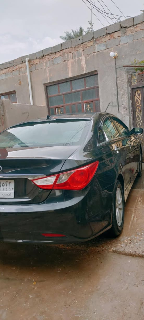 بيع او مراوس حسب القناعة 
سوناتا امريكي موديل 2014
مكينة  GDi2400 
ويل كب شاشة وكامرة بلادية 
كير 6 نمر كشن كهربائي 
مقاعد تدفئه تحكم ستيرن 
شاشة ترحيب اضائة ترحيب بالابواب 
حدادية امامية وخلفية جديدة 
مكينة كير تبريد جاهز ماناقصها شي 
حادثها جاملغ امامي جهة السايق 
تخم تاير جديد
سنويتها لل2027 رقم قادسية باسمي
السعر 100 وبيها مجال مكاني ديوانية ***********

