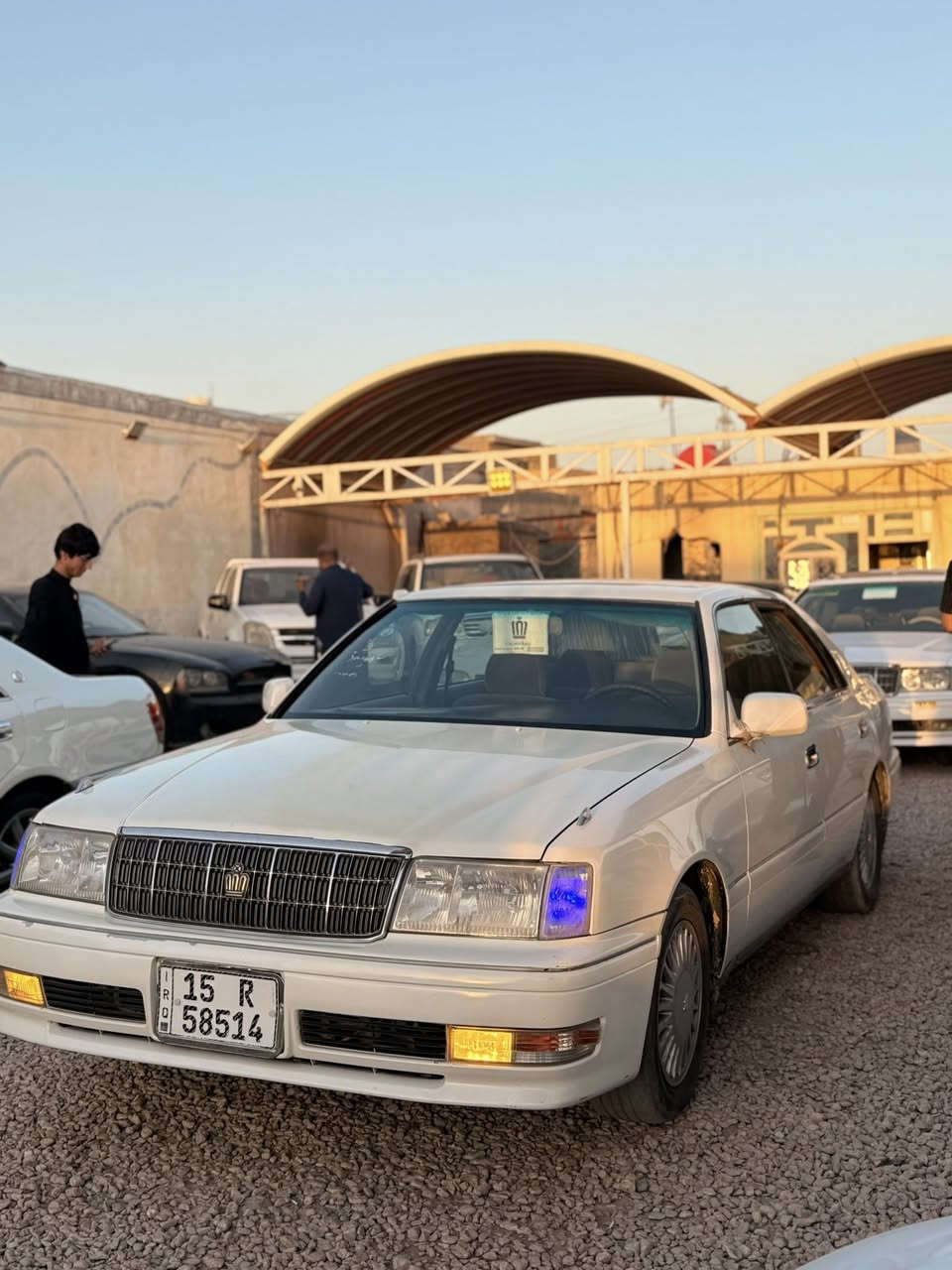سلام عليكم راس الثور فلات للبيع كفاله من الكص كفاله من الكص  السياره بيه ضربه بل جوملغ الخلفي الي بجهت العبري ول سياره مصبوغه عام تبريد يشتغل بس مبوخ  المكينه بيه صوت براص السياره رقم  انكليزي انبار مداور ثاني يوم بسمك سعر السياره 85 اني مكلف بل نشر هاذا رقم صاحب السياره ‭***********‬

