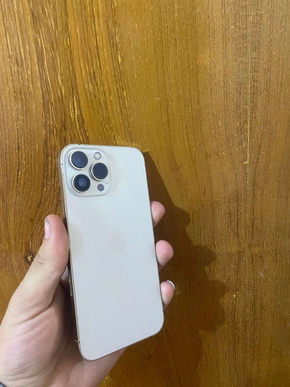 سلام عليكم ورحمة وبركاته للبيع آيفون 13برو ماكس لون لذهبي للميزمستبدل شاشه 120 هيرتز ضمان مفتوح وين ما يعجبك افحص بطاريه جانت 80اخر تحديث صارت 75 شحنه يوم كامل لباقي كله مكفول
سعره 475 وبي مجال حك لجيه العنوان بغداد المدائن قرب فلكه سلمان باك رقم هاتف *********** بي وتساب
