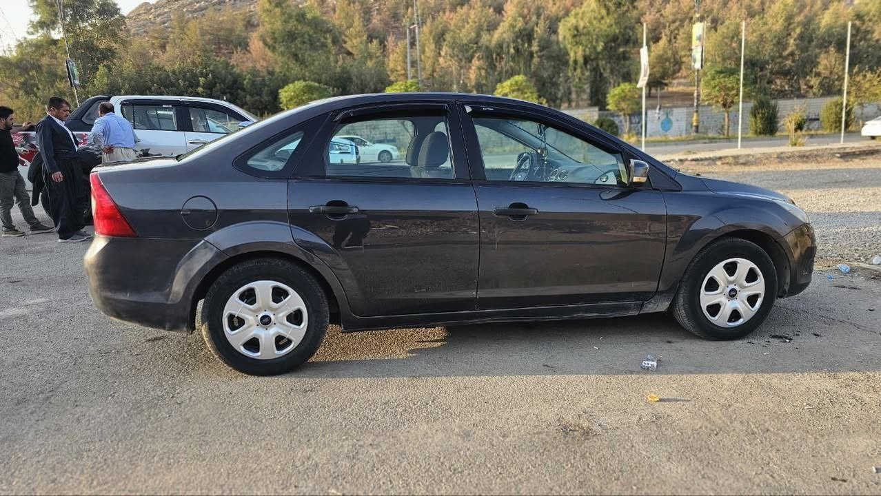 Ford fucos 2011
فۆرد فۆکەس ۲۰۱۱
گێڕ و مەکینە بە شەرت 
ڕەقەم و سەنەوی بەناوی خۆمەوە
چوار تایەی لۆکی لەبنە 
ڕەقەم تەلەفۆن :
***********
*********** رانية, السليمانية
