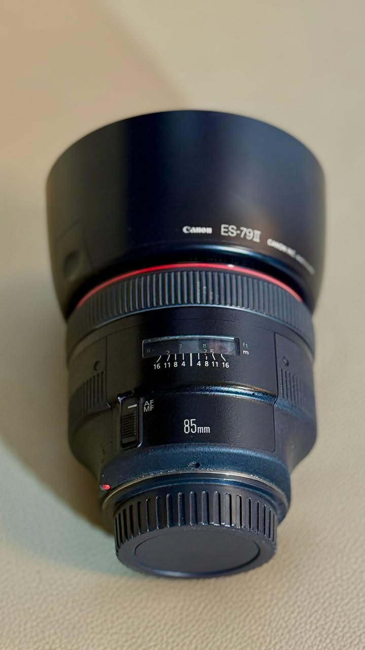 85 canon   1:1.2
LI
للبيع نضافه 99/100


**إذا كنت صاحب هذا الإعلان وتريد حذفه لأي سبب، رجاءا أرسل رسالة إلى الدعم الفني**