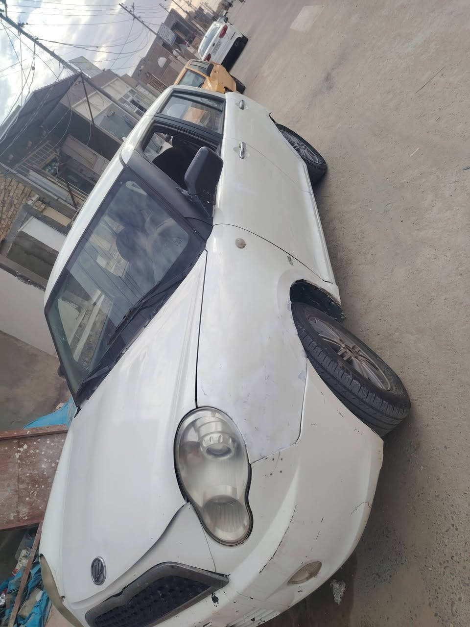 سلام عليكم ليفان لبيع تحويل مباشر كير  محرك كفلة بلادية مكفولة من ضربة عوزهة جمة لورة دعامية سعر 20بيهة جال لشراي التصال عل رقم ***********
