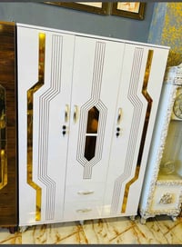 توفر عدنا كنتور 3 ابواب بلونين الابيض والصاجي موديل مراية وبدون عرض 10...