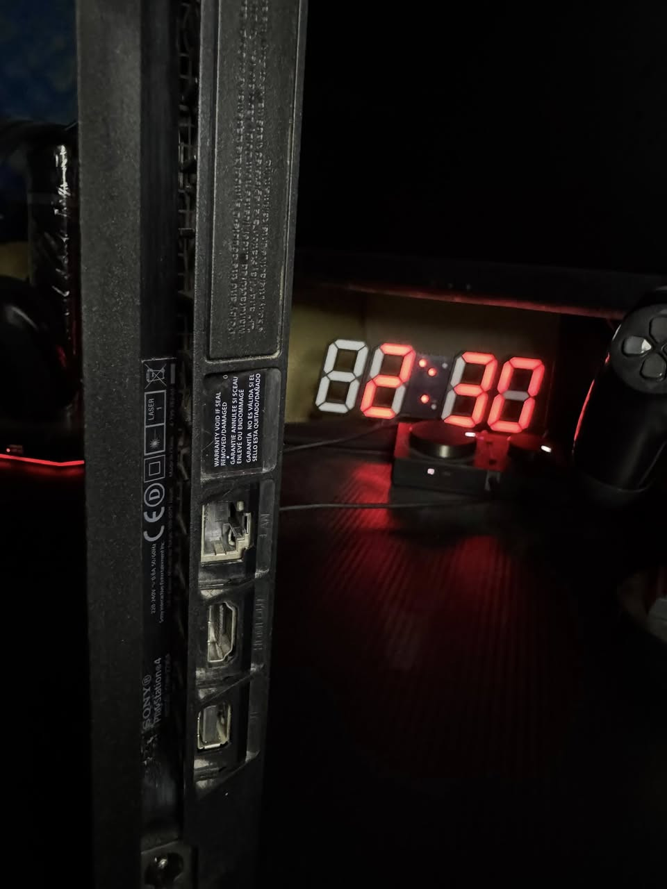 بلي4 سلم نضافة 100% طبعا ما مفتوح نظام اونلاين محدث اخر تحديث مع كافة ملحقاته الاصلية طبعا جويستك واحد اصلي ❤️

تجي وياه 34 لعبة مملوكة مدفوعة الثمن وطبعا مثل ما موضح بلصور قسم منهن محملات جاهزة والباقيات بمكتبة الالعاب شوكت متريد تحمل الي تعجبك ❤️

الالعاب 👇

1- Mortal kombat 11
2- Spider man miles morales
3- Call of Duty Modern warfare remastered
4-  Call of Duty Modern warfare 2 remastered
5-  Call of Duty WW2
6- Homefront revolution
7- Unravel 2
8- Doom eternal
9- Borderlands
10- Borderlands 3
11- The evil within 2
12- The last of Us 1
13- Assassins creed Valhala
14- Assassins creed origins
15- Assassins creed odyssey
16- Mafia 1
17- Mafia 2
18- Mafia 3
19- Ghost recon breakpoint
20- Ghost recon wildlands
21- Battlefield 1
22- Need for Speed hot pursuit
23- Watch dogs legion
24- The division
25- The witcher 3
26- Metro exodus
27- Metro redux
28- Metro 2033
29- Farcry 5
30- Farcry new dawn
31- Star wars battlefront
32- Battlefront 1
33- Battlefront 2
34- Fallout 4

السعر : 250 الف 🔥

*توصيل متوفر لكل المحافظات العراقية ❤️


**إذا كنت صاحب هذا الإعلان وتريد حذفه لأي سبب، رجاءا أرسل رسالة إلى الدعم الفني**