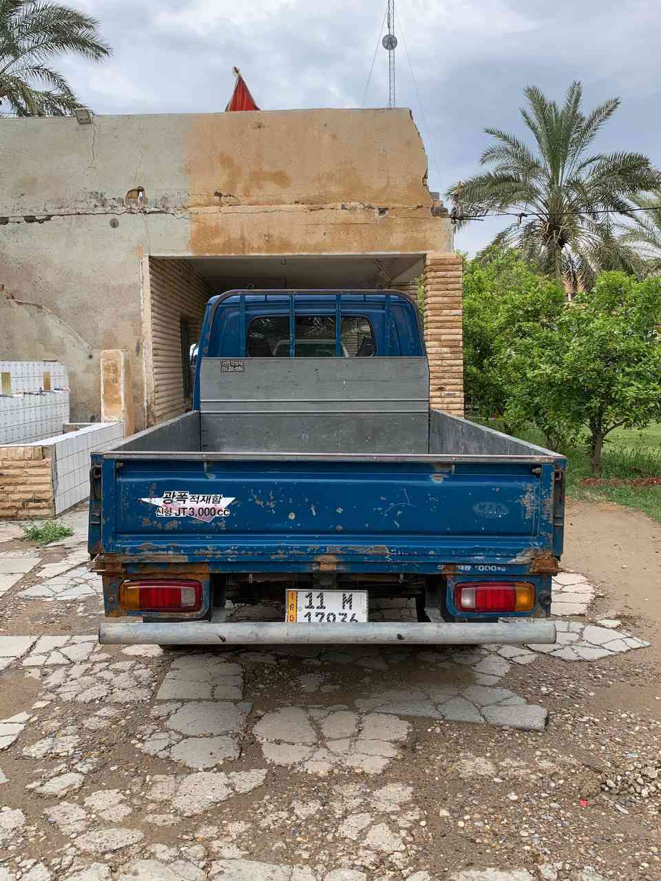 سياره البيع جديده ومكفوله من مح رك وشاصي مكفول تصال***********
