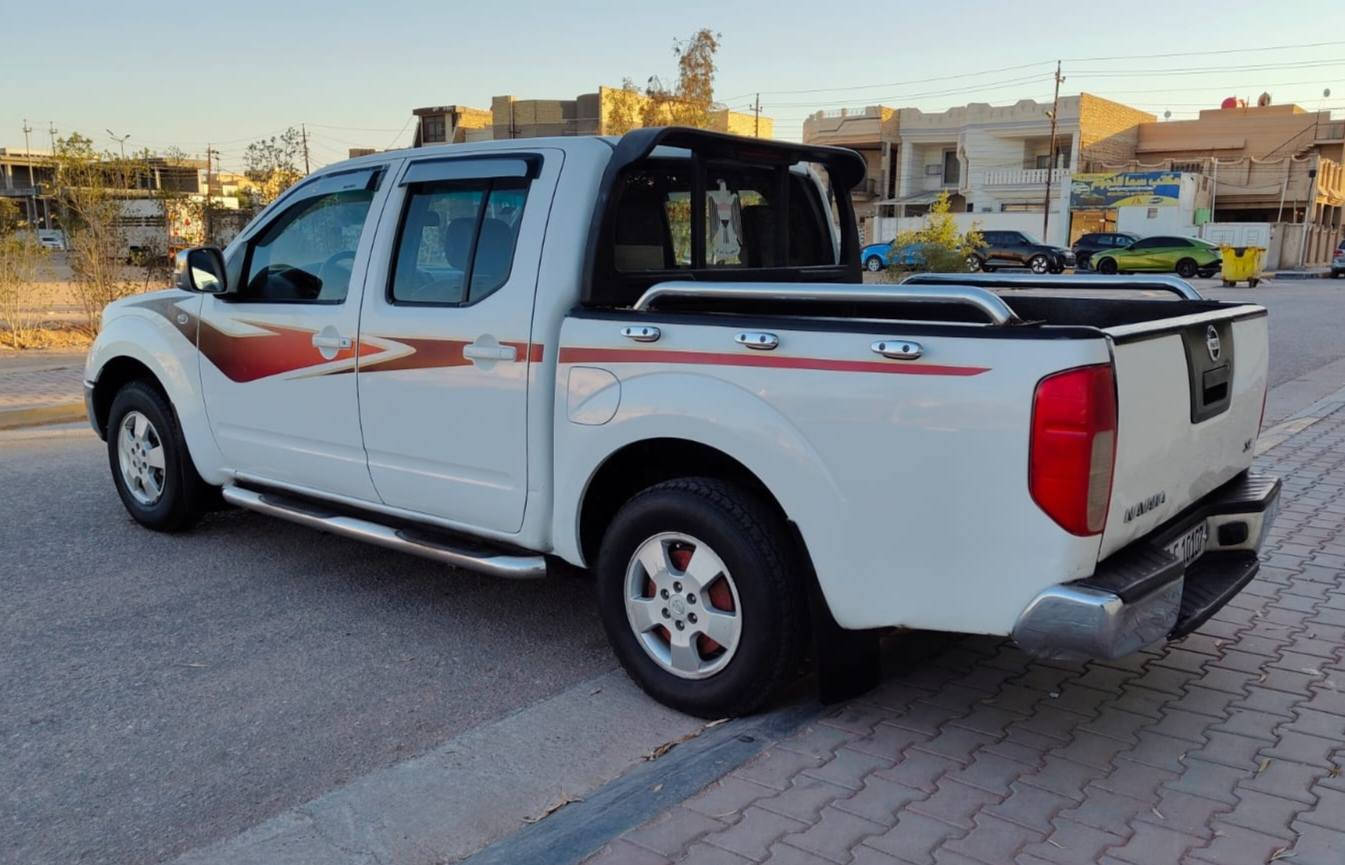 سلام عليكم للبيع بيكم نيفاره كفاله ضربه وتبديل الغايه2029 رقم نكليزي سعر 90 ستفسار أكثر *********** عنوان سياره كربلاء موديل 2010  سياره جديده وجاهزه من كلشي  كير محرك بلاد رقم بغداد نكليزي تبريد ثلج حداديه تخم تاير تبريد سياره جديده
