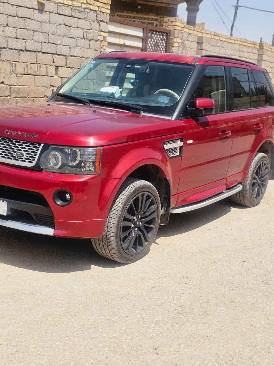 🔥 للبيع ملك الهيبة والفخامة 🔥

Range Rover Sport
موديل 2007 محدث خارجي 2013 تحديث كامل وبشغل نظيف جداً

السيارة بحالة تبارك الرحمن،
مكينة شرط + گير شرط + شاصي ممتاز،
دبل شغال 100٪،
داخلية جلد نظيفة وفخمة،
رقم مميز بغداد باسمي  + فتحة + تبريد وتسخين + مواصفات كاملة.

السيارة استخدام شخصي ومرتبة ترتيب،
ما تحتاج فلس، تدور وتوكل 👍
الفحص متاح بأي مكان.

📍مكان :بابل
💰السعر: 120
📞للتواصل:***********

