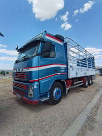 فالڤۆ سحال بیلادی مودیل 2003  تبرید هاف حجم 460 سەنەوی جدید 0750494342...