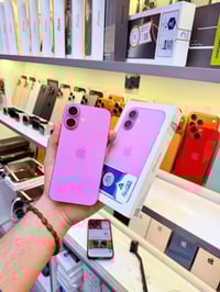 آيفون ١٦ • ١٢٨ • بطارية ١٠٠٪