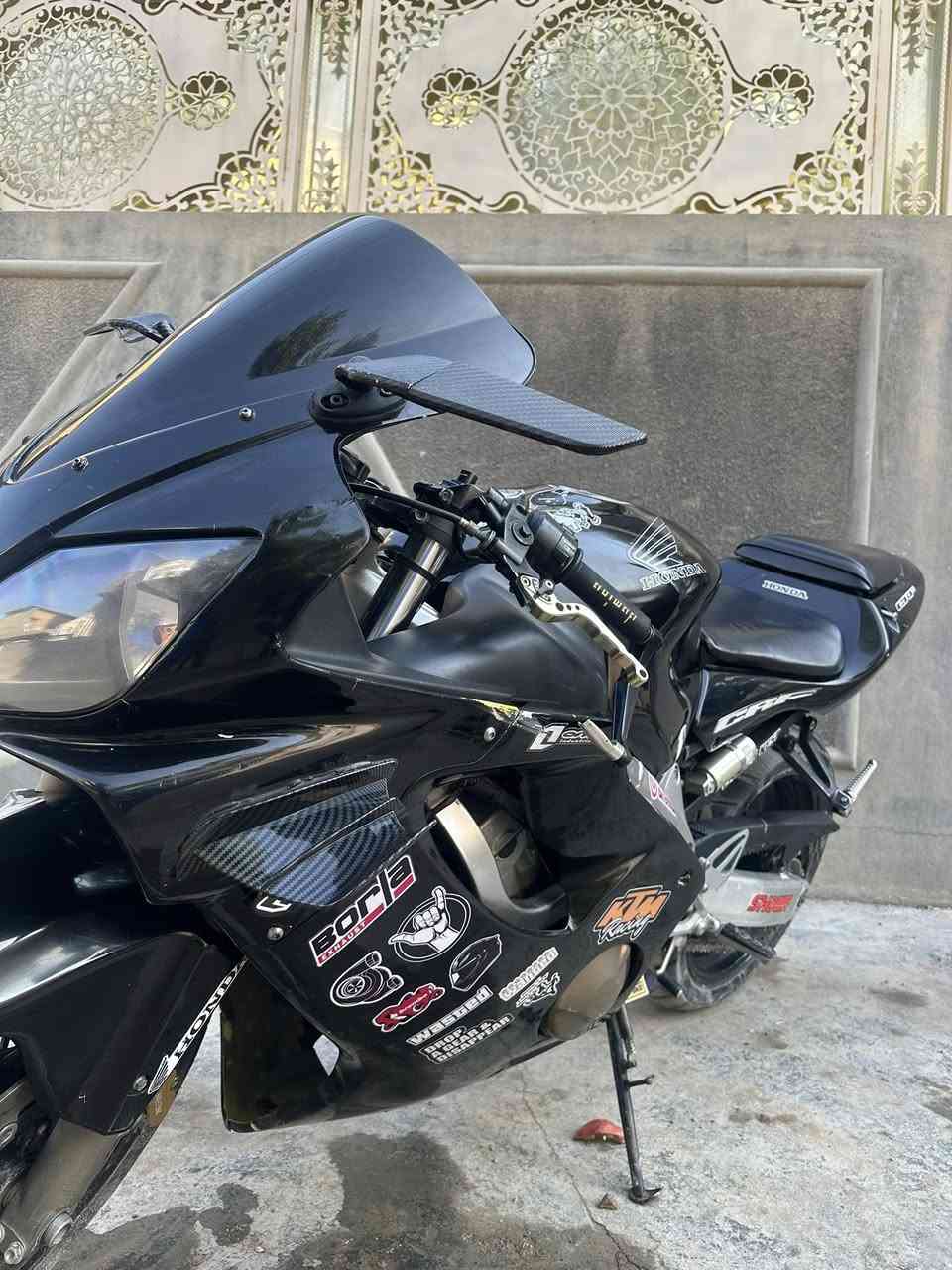 سلام عليكم دراجه أفوراي 600 دراجه كفاله كير مكينه دراجه خير من الله شلعه معدل مكاني بغداد السعر 26 بيه مجال بسيط
رقم ***********
