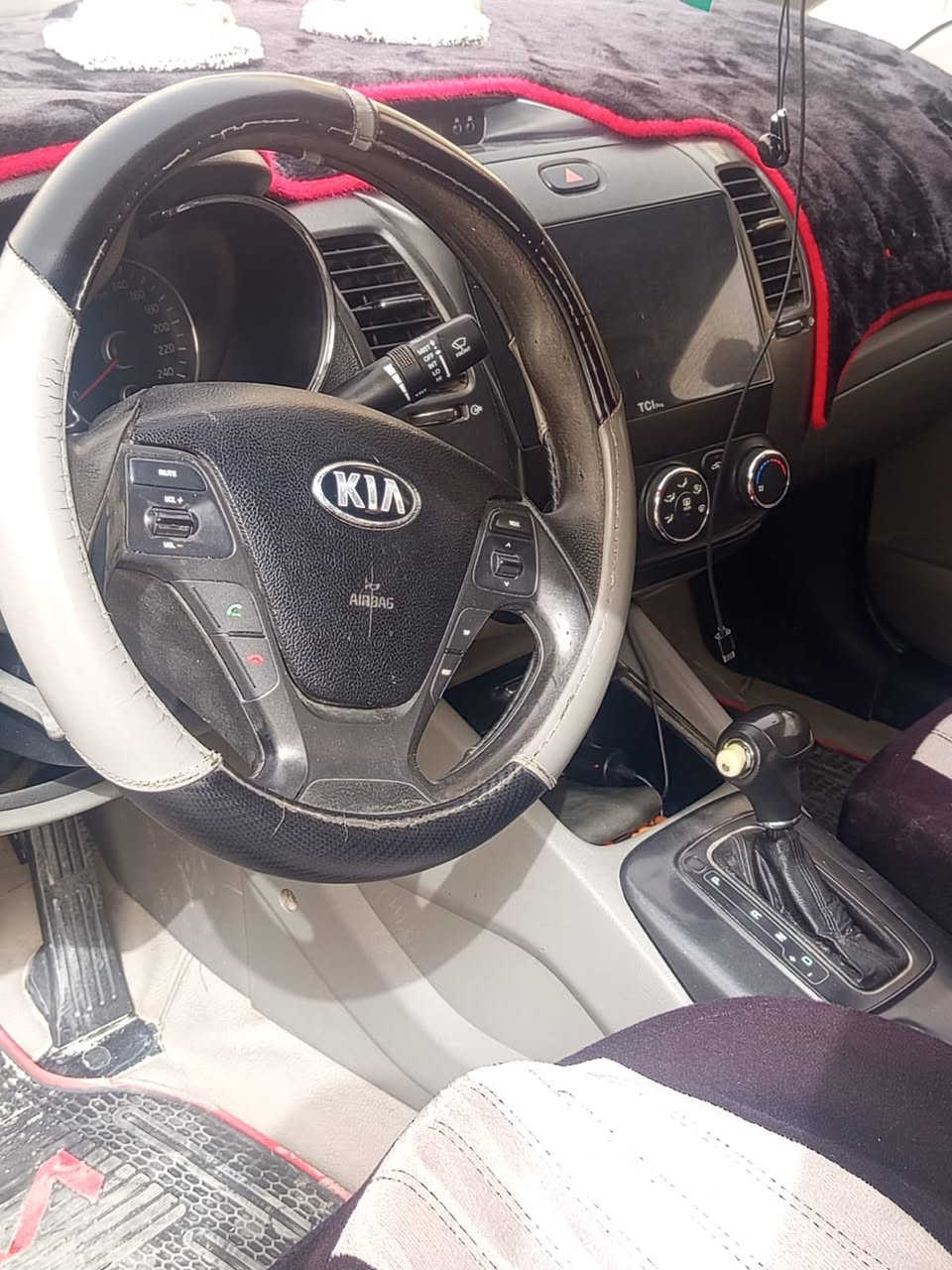 السلام عليكم كيا سيراتو موديل 2015 السياره مكفوله كفاله عامه مكينه 1600 السياره رقمه بصره بأسمي تحويل ثاني يوم مكانه السياره البصره البرجسيه السعر 126 وبيه مجال للشراي
الرقم ‪0770 432 8428
