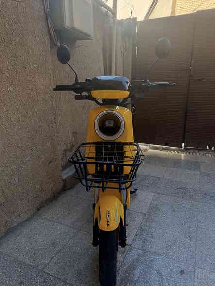 السلام عليكم R9 موديل2026 للبيع فول مواصفات كامله تخبل شخط ما بيهه نظام بلوتوث نظام P نظام R سرعته 109 دراجه 4نمر السعر 540 وبيه مجال (***********)المكان بغداد البلديات
