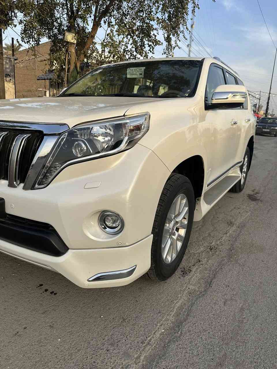 لبيع ابرادو 2016 VX فول موصفات مكفوله كفاله عامه عدا دعاميه خلفيه شويه صبغ بيهه ماشيه 136 الف حقيقي ٦ سلندر مكان بغداد ***********
