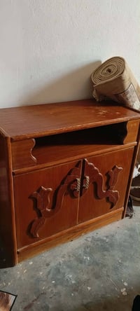 للبيع • خزائن