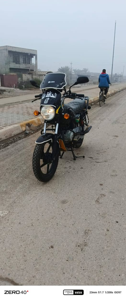 بوكسر للبيع موديل 2019 أوراق اصولي شرط الترقيم محرك مكفول لاصرف ولا تبخير المكان ديالى دلي عباس *********** السعر خاص اتصل وادلل دراجه جديدة مالت بيت
