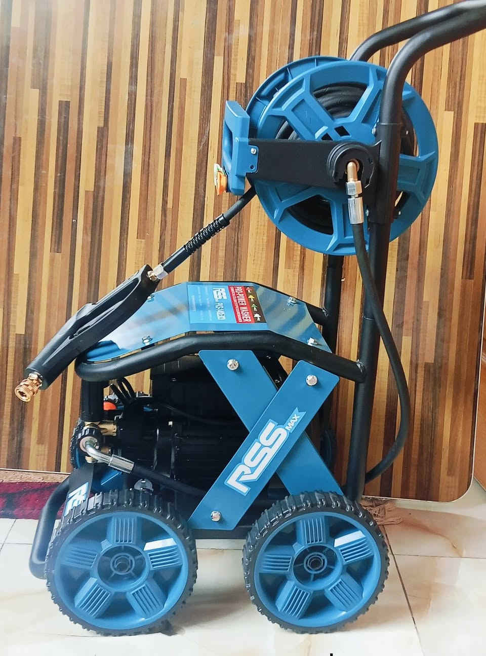 جديد / المجمع الألماني للأجهزة المنزلية / للحجز و للأستفسار/*********** / جملة و مفرد 
تم بحمد الله/ وصول فاره غسل صناعي بإله أمتياز إيطالي/ 380 بار/ 220 فولت/ 1800 واط/بكرة صوندة 15 متر كتان وسيم مسلح حديد/ مسدس حجم انج كوالتي عالي/ مع نظام ال كوكرليز /  مع أربع نوزلات/ سهلة الاستخدام عربه مع أربع أطارات / شرط بإله/ موضح بصورة /سعر الجهاز 140 ألف/ للحجز و للأستفسار مراسله الصفحة  واتساب/ ***********
***********
