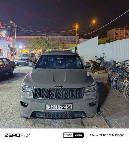 سلام عليكم جيب موديل2021لون سمنتي بلاك توب مواصفات السياره فتحة سقف ويل 20جنطه كهرباء توقف ذاتي رادارخلفي رادارات جانبيه محرك6سلندر مبدل دشبول بلادي حادث السياره بدون دواخل السونار وصور الحادث مرفقه بالمنشور ***********سعر السياره 260
