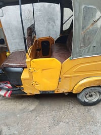 وبركاته تكتك موديل 21 كفاله عامه فقط زنجيل مبدل رقم بغداد العنوان بغدا...