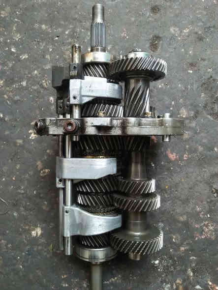 تتوفر شجرة ( لشة) كاملة #KIA عام ... اصلي ضمان 
كل انواع السيارات كيا الگاز #الحمل و #الباص 
جديد - مستعمل بااسعار مناسبة 

العنوان // حلة حي الصناعي ***********

ملاحظة // توصيل ماكو #
