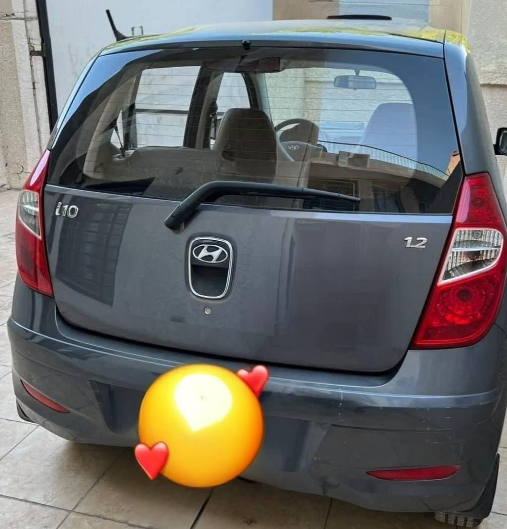​🚗 **للبيع لدواعي (التحديث) ** 🚗
النوع: [سيارة هونداي i10 موديل 2015]
​الممشى: [72.5] كم.
​المواصفات: ستاندرد
تخم تاير جديد، باتري جديد، كامرا، حساسات خلفيه اماميه، رقم إنكليزي الجديد
رقم بغداد 11
​الحالة: نظيفة جداً واستخدام شخصي راقي، المحركات والبدي على الشرط (الفحص في أي مكان يختاره المشتري).
​المطلوب: [8500 $] 
📍 الموقع: [بغداد]
📞 للتواصل والاستفسار (واتساب فقط): [  ***********]
