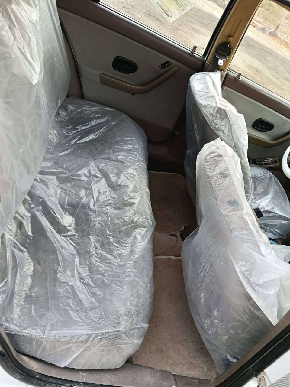 سمند موديل 2011 كفاله عامه مكينة كير حدادية
تخم تاير رقم بابل مكان السيارة الديوانية السعر 45 
*********** نتصال بس خاص مقفول
