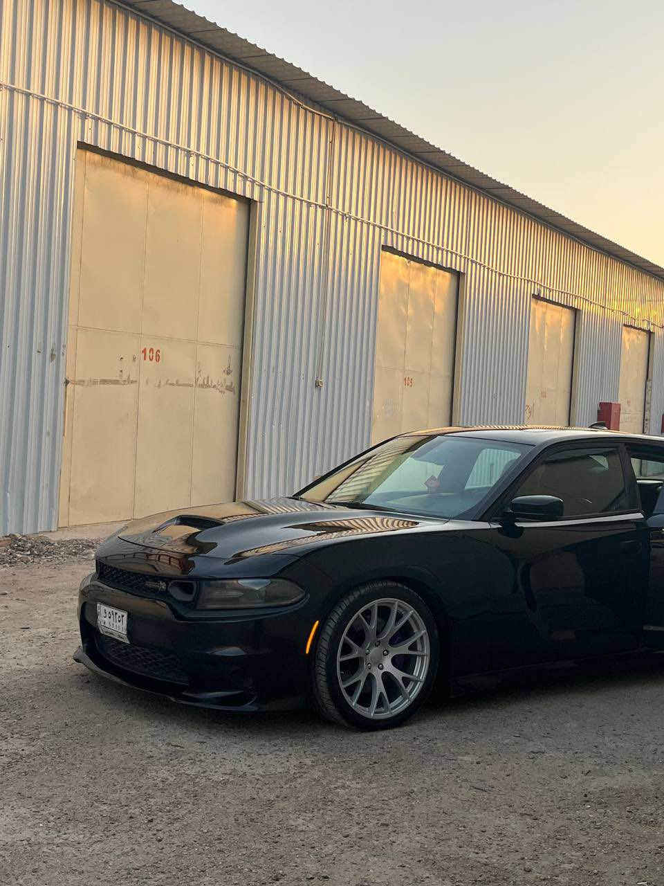 تفاصيل سياره جاملغ وبنيد بدون  دواخل لا لغود ولا شاصي وباب مبدل نفس رقم شاصي احسبه قطعه هم سياره سياره مابيه اي نقص بس دسكات 
سياره ماشيه 71 كيلو مديل 19 
وسياره فول للاخير فتحه وقليل اجه بل 6400 فتحه 
سياره زيوت مبدله تايرات جدد 
دهن الاكسل ودهن كير كله مبدل سياره برمجه سيف تي برمجة مصطفى ايكل 
سياره عليه ولف حماوه ريسنك و فيت بم ريسنك وبلكات ريسنك
ايرباكات سياره راجع سستم 
عليه داون بايب وتفريغ كامل
كفاله كير وميكنه من فتح
هـ***********
مكان السياره بغداد الكاضميه بغداد, العراق
