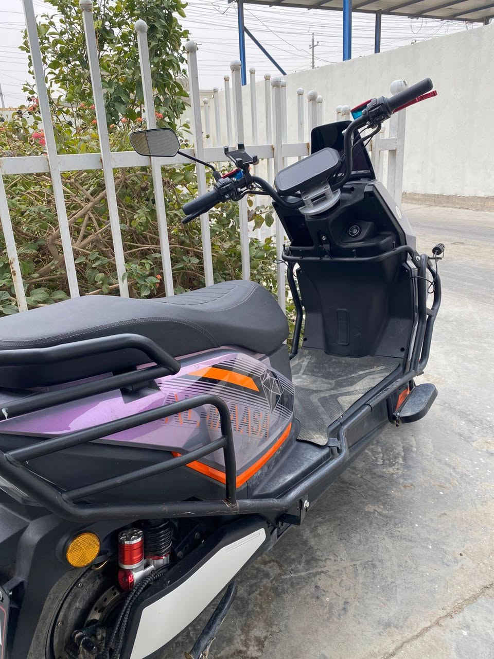 مكلفه بالنشر وعمولتي من البائع:
ماطور شحن مثل ما واضح بالصوره وكلشي عالفحص 
بقيمة 660 وبي مجال 
المكان الرمادي.


**إذا كنت صاحب هذا الإعلان وتريد حذفه لأي سبب، رجاءا أرسل رسالة إلى الدعم الفني**