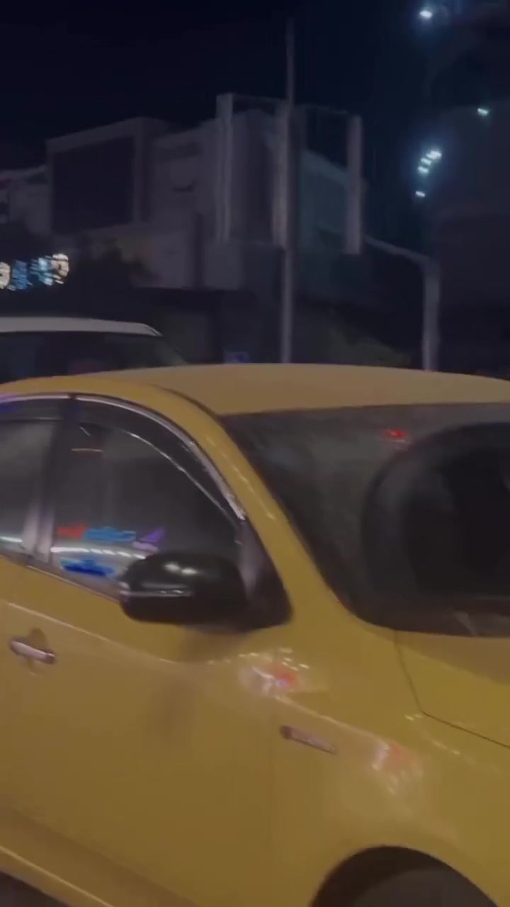 سلام عليكم
سياره كوم حديد 

فورتي 12 وارد أمريكي

نقص تبريد حداديه جديده 

مكان بغداد ***********
