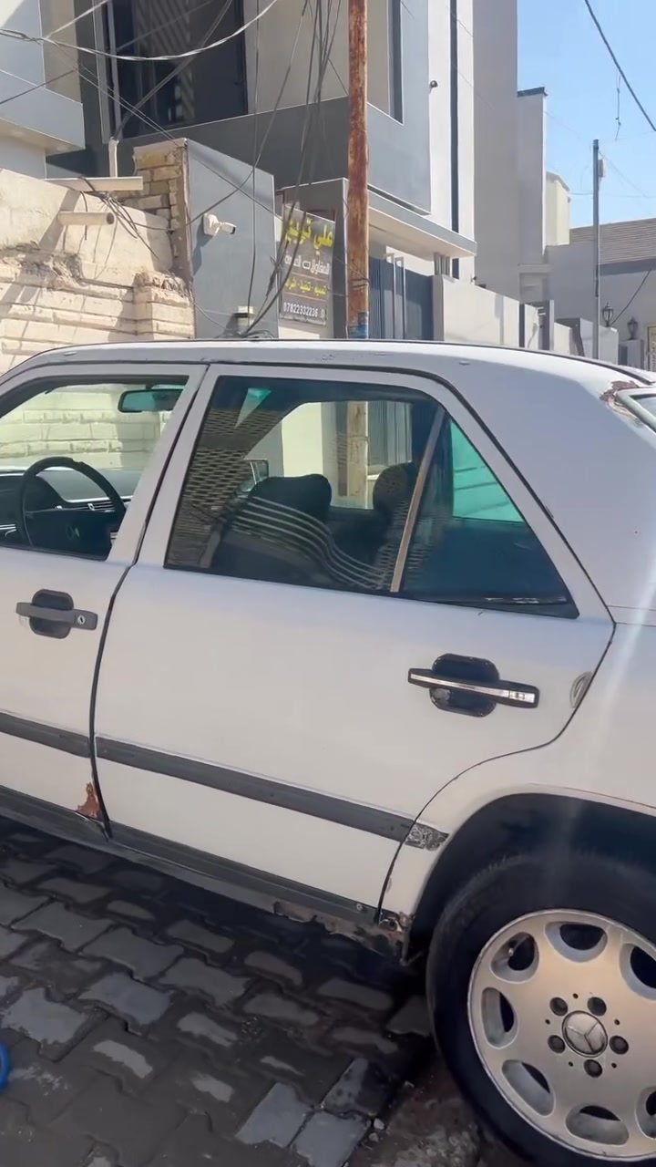 سلام عليكم مارسدس محور بطه
كلشي كامل بيه نقصه كشره تعبان شوف العين حداديه كسر محرك نضيفه جديد رقم دولي بغداد بأسمي


**إذا كنت صاحب هذا الإعلان وتريد حذفه لأي سبب، رجاءا أرسل رسالة إلى الدعم الفني**