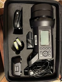 اضائه كودوكس AD400 للبيع نضيفه كلش استخدام قليل  وياها ستاند ثقيل كلش ...