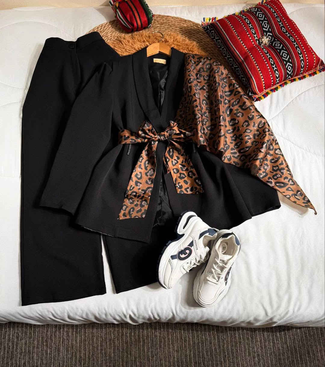 طقم قطعتين❤‍🩹
السعر 30 الف فقط
خامة هوريم دابل تركي
38–40–42–44–46


**إذا كنت صاحب هذا الإعلان وتريد حذفه لأي سبب، رجاءا أرسل رسالة إلى الدعم الفني**