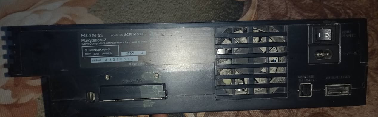 بلي تو فات ياباني يشغل فلاش فول نظافة فلاش ٣٢ كيكا ميموري ٢ 
كامل الملحقات بي ٢٨ لعبة 
٤٥ الف مع التوصيل


**إذا كنت صاحب هذا الإعلان وتريد حذفه لأي سبب، رجاءا أرسل رسالة إلى الدعم الفني**