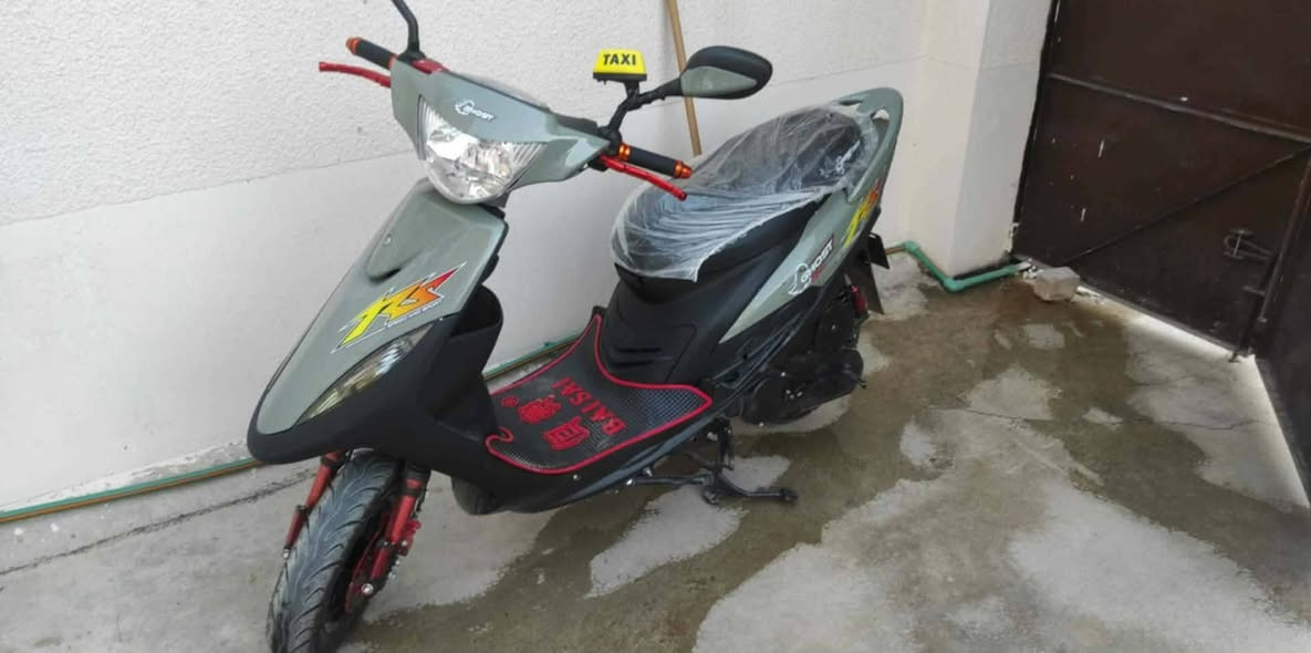 السلام عليكم ماطور للبيع جديد شرط  2025 حتى أوراق بيها للإستفسار ***********
