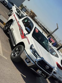 للبيع هايلوكس فور ويل 2025 ساز ظمان   سيارة اخت الزيرو ماشية 9000 km  ...