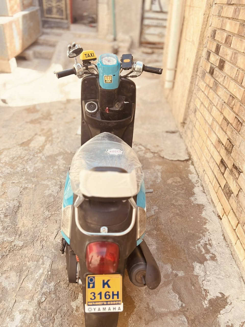 سلام عليكم دراجه بوليس كابريتر للبيع دراجه نضيفه وحلوه كلشي شقال بيه كهربائيات دراجه حلوه ونضيفه تجي تفحص بيدك 
العنوان البصره الزبير 
السعر خاص 
الرقم :***********
