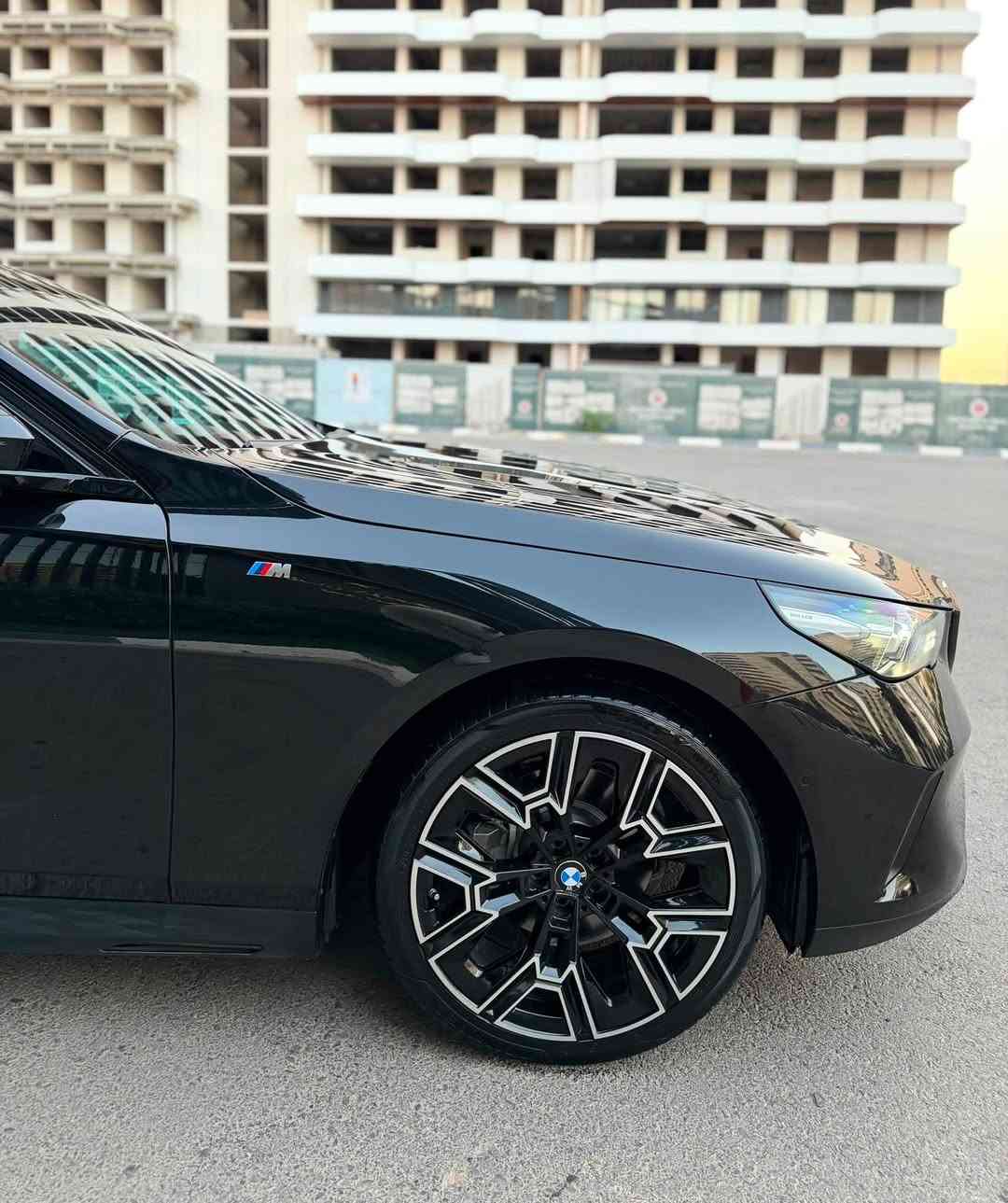 ﷽
BMW 520  
سعر :مناسب جدا🔥
موديل: 2024 🪬
وارد: خليجي ✅
دواخل :لدات كرستال💎
نضافة : سياره 100% 
السعر : 425💰
لوگژري:الفخافه🔱
مواصفات سياره فول اندفجول
دواخل احمر لون راقي
بانوراما
٥ بردات
7 مود تغير شاشات
شاشات ديجتل
لدات متنوع الخلفيات
اوتو بارك 
تحكم من الموبايل بلكامل
تحكم عبر التكلم بلكامل 
تنوع القياده ٦ مراحل
حساسات ٣٦٠ درجه
شاشه عربيه بلكامل
شاشة تبريد مركزي خلفي
صندوق كهرباء
رادارات امامي خلفي جوانب
كسنان مساج وخزن وكهرباء
ترحيبbmw
بيها نص جاملغ خلفي صبغ فقط
 محرك بشرط ارقام سنويه جديده ب اسمي راسن احولك مكان السياره السليمانيه  ***********
